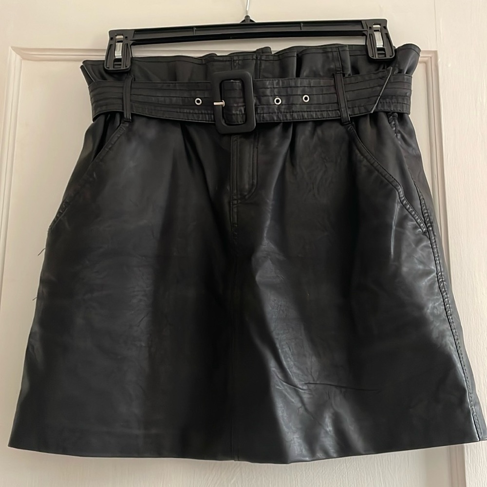 BLANKNYC Vegan Leather paperbag belted skirt 29